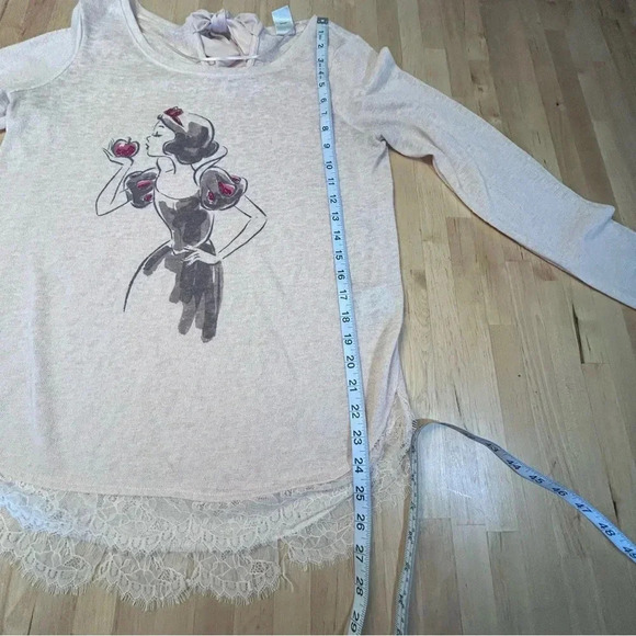 Disney by LC Lauren Conrad Snow White with Lace Bottom - Picture 10 of 11